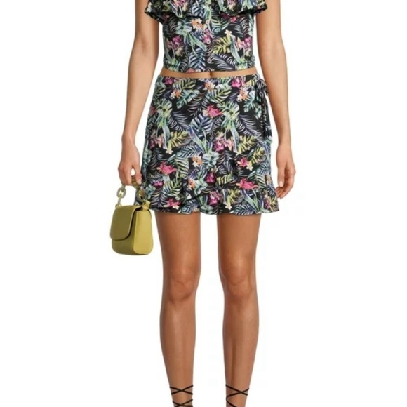 No Boundaries Juniors Ruffle Skirt Set, 2-Piece 💚 - Picture 1 of 7